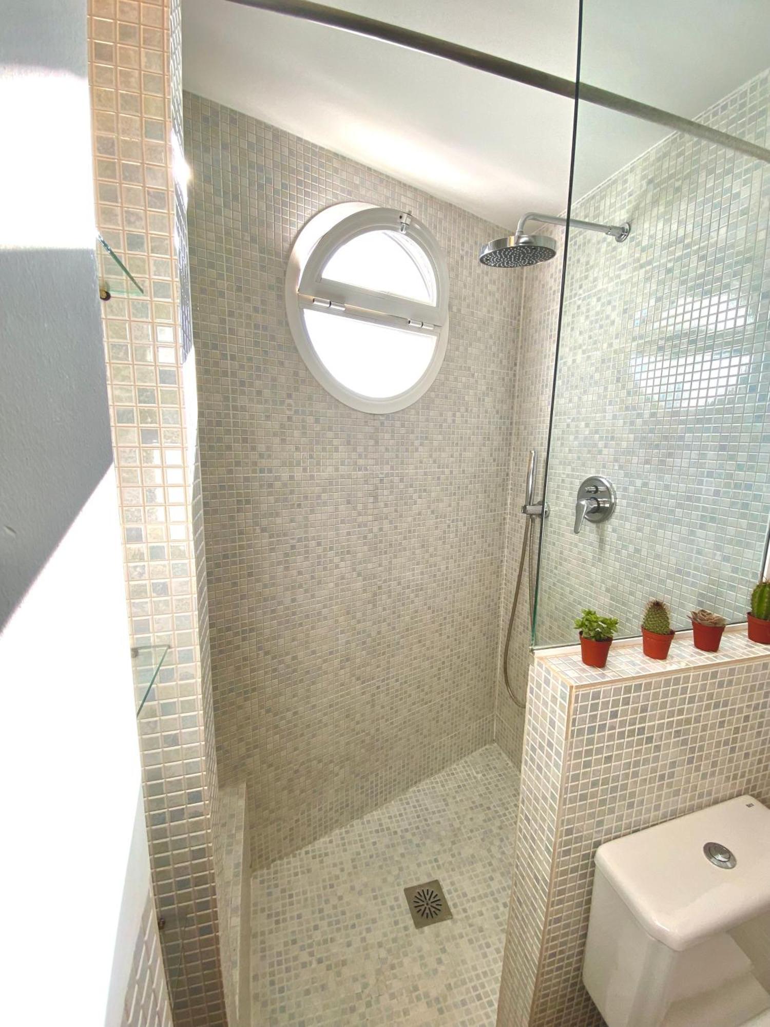 Modern Apartment Stunning Sea Views And Pool Нерха Екстер'єр фото