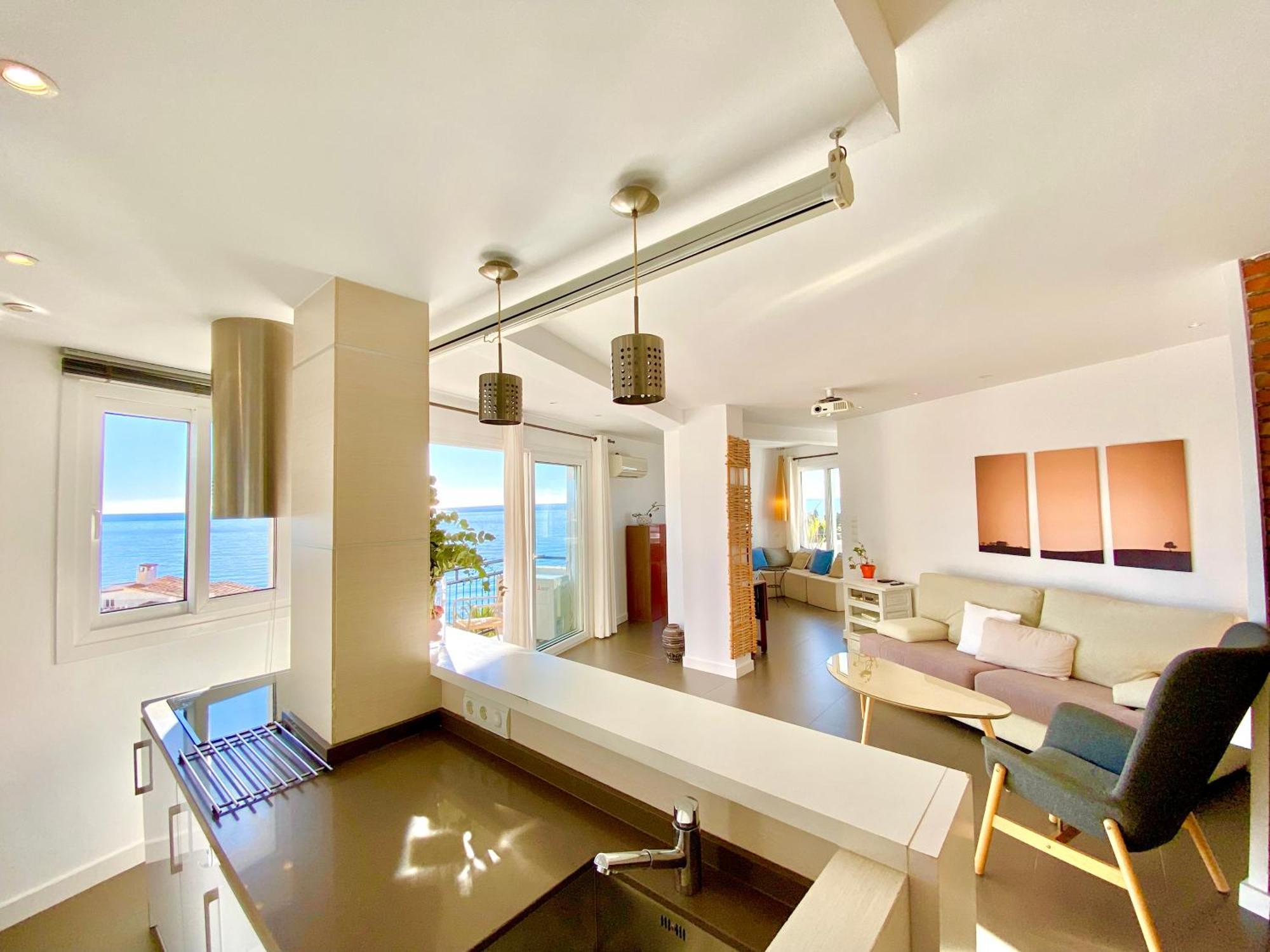Modern Apartment Stunning Sea Views And Pool Нерха Екстер'єр фото