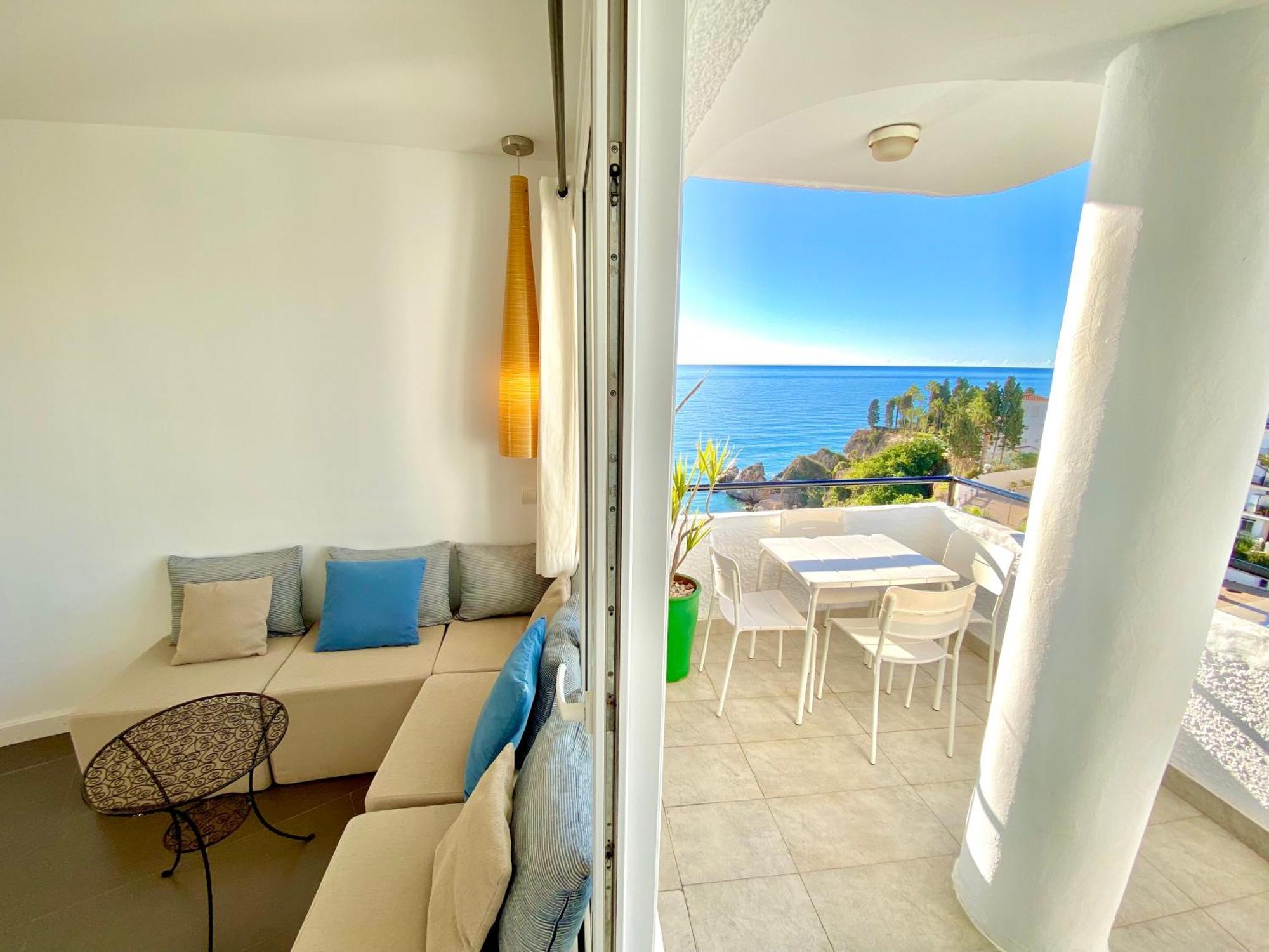 Modern Apartment Stunning Sea Views And Pool Нерха Екстер'єр фото