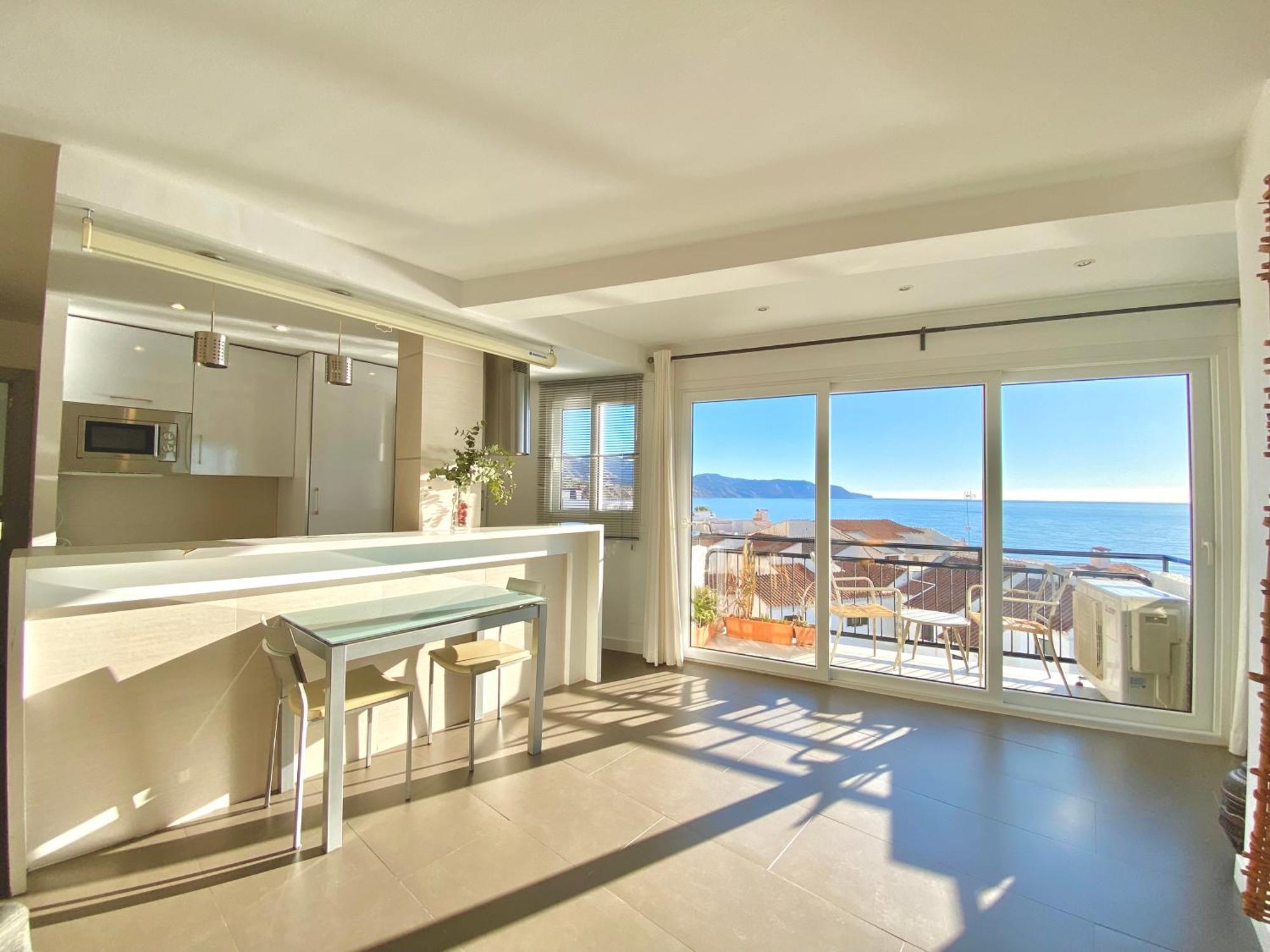 Modern Apartment Stunning Sea Views And Pool Нерха Екстер'єр фото